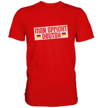 Lade das Bild in den Galerie-Viewer, Gerhard Polt "Man spricht Deutsh" Fanpaket - Premium Shirt + DVD handsigniert